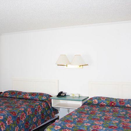 Springs Motor Inn Wainwright Eksteriør bilde