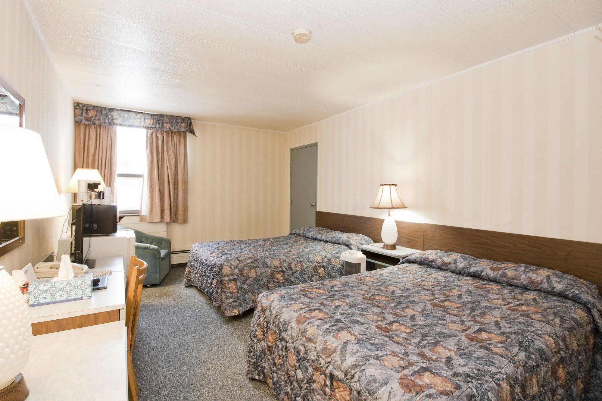 Springs Motor Inn Wainwright Eksteriør bilde
